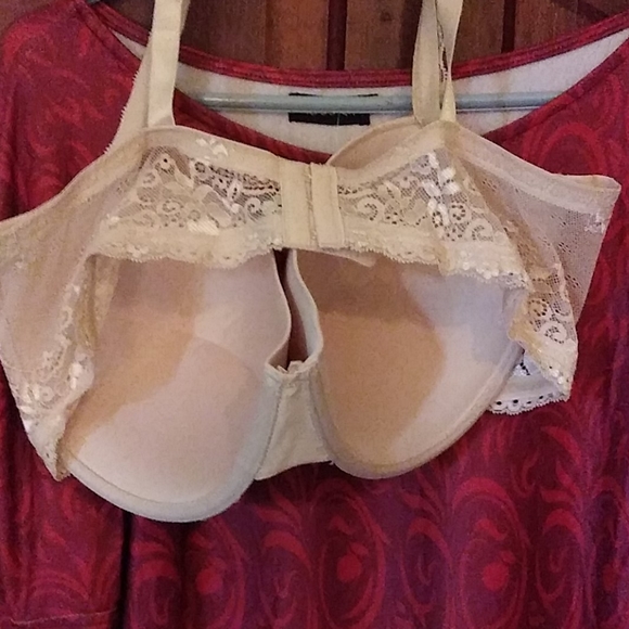 Bra - Picture 3 of 3